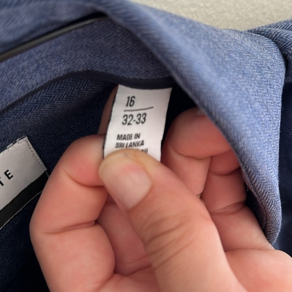 Men’s Chambray Dress Shirt - Picture 4 of 4